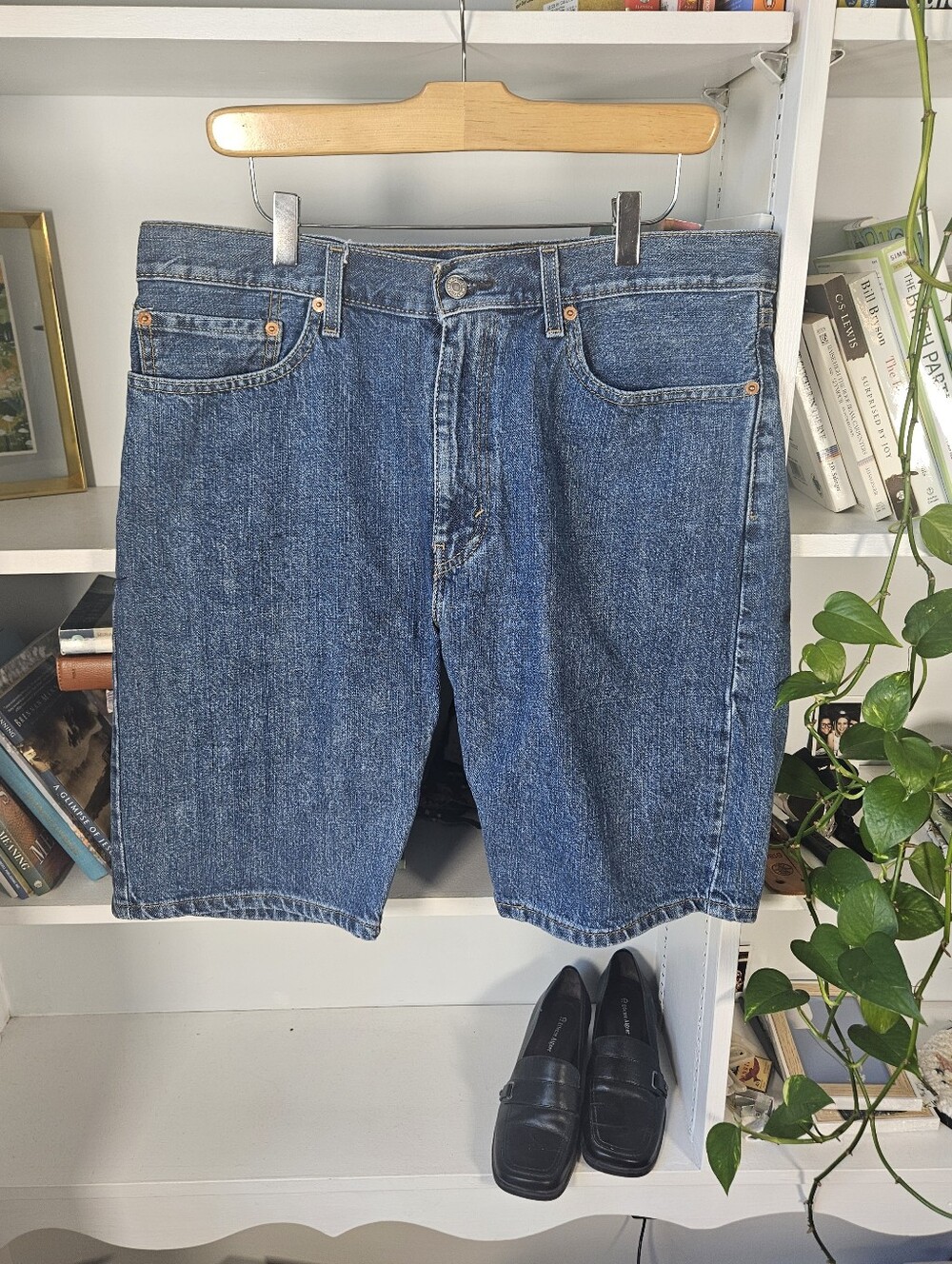 Levi's Men's Denim 505 Regular Shorts Dark Blue Wash Size 34 100% Cotton